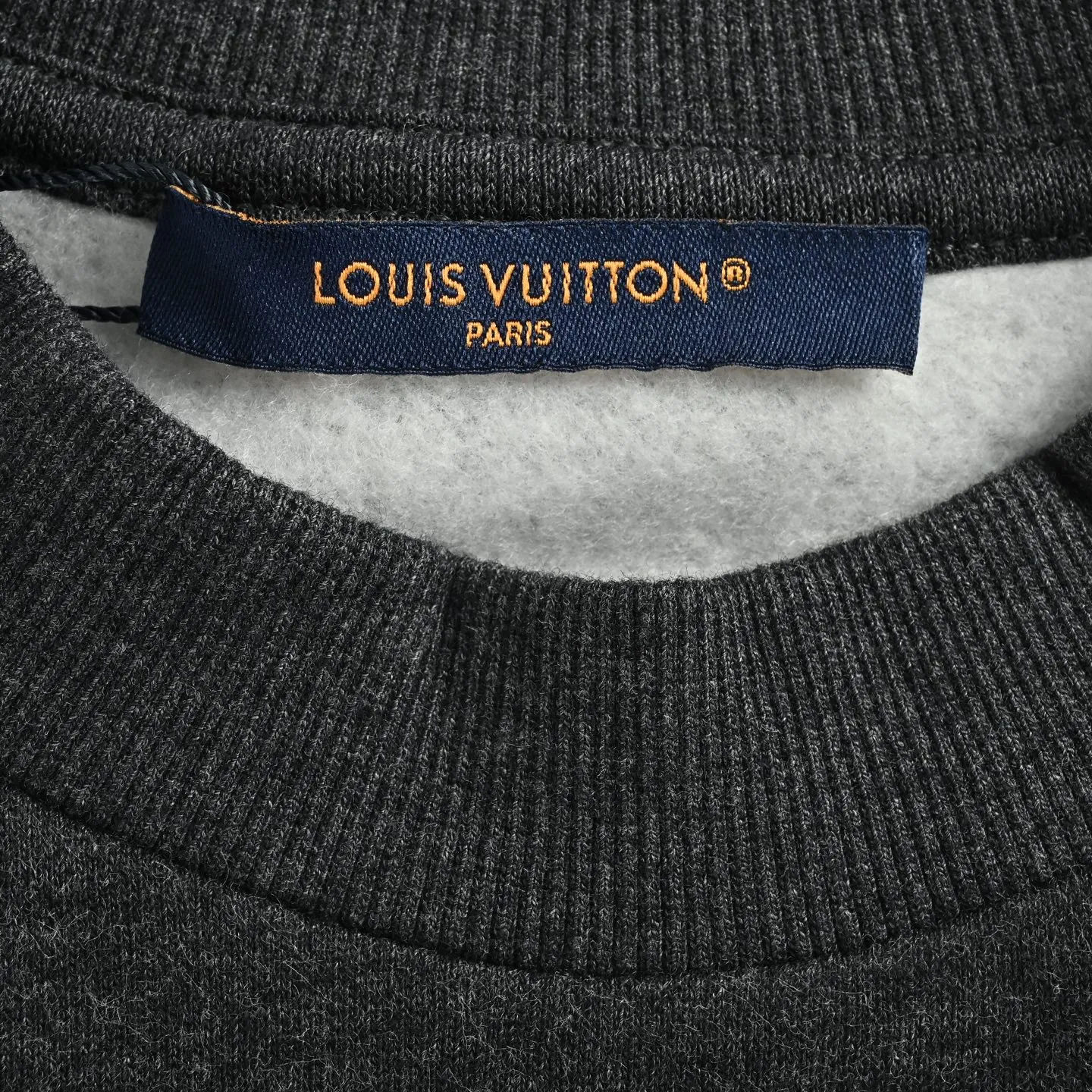 Louis Vuitton/